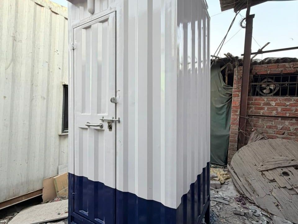 Portable Toilet