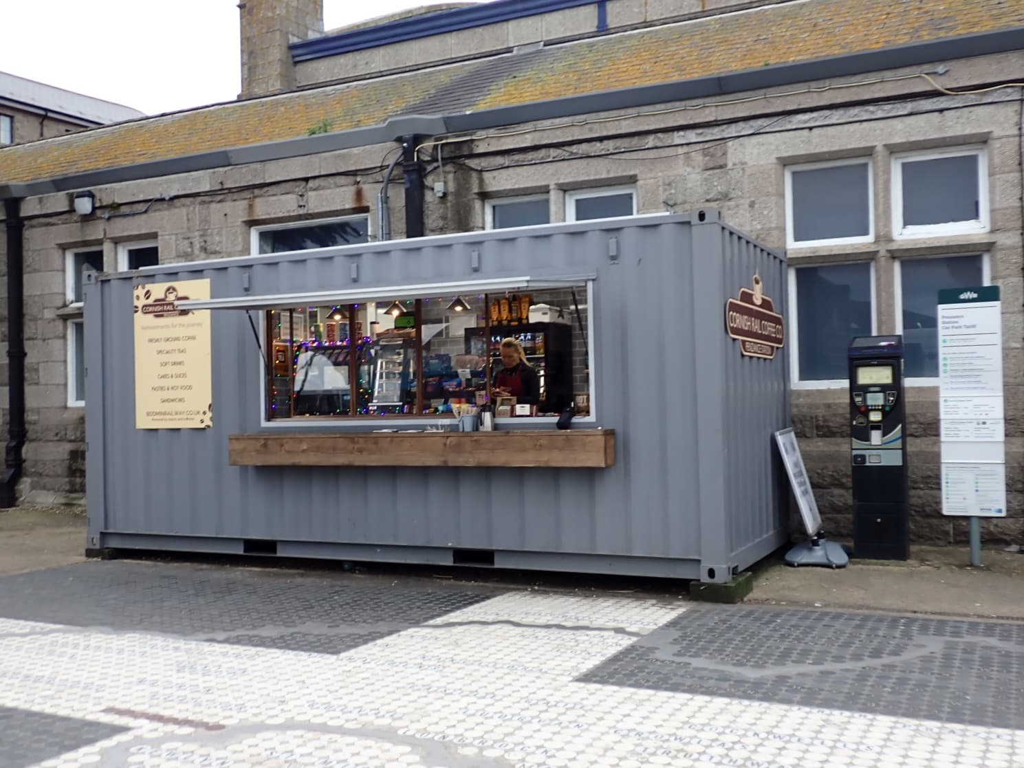Coffee Kiosk — Container