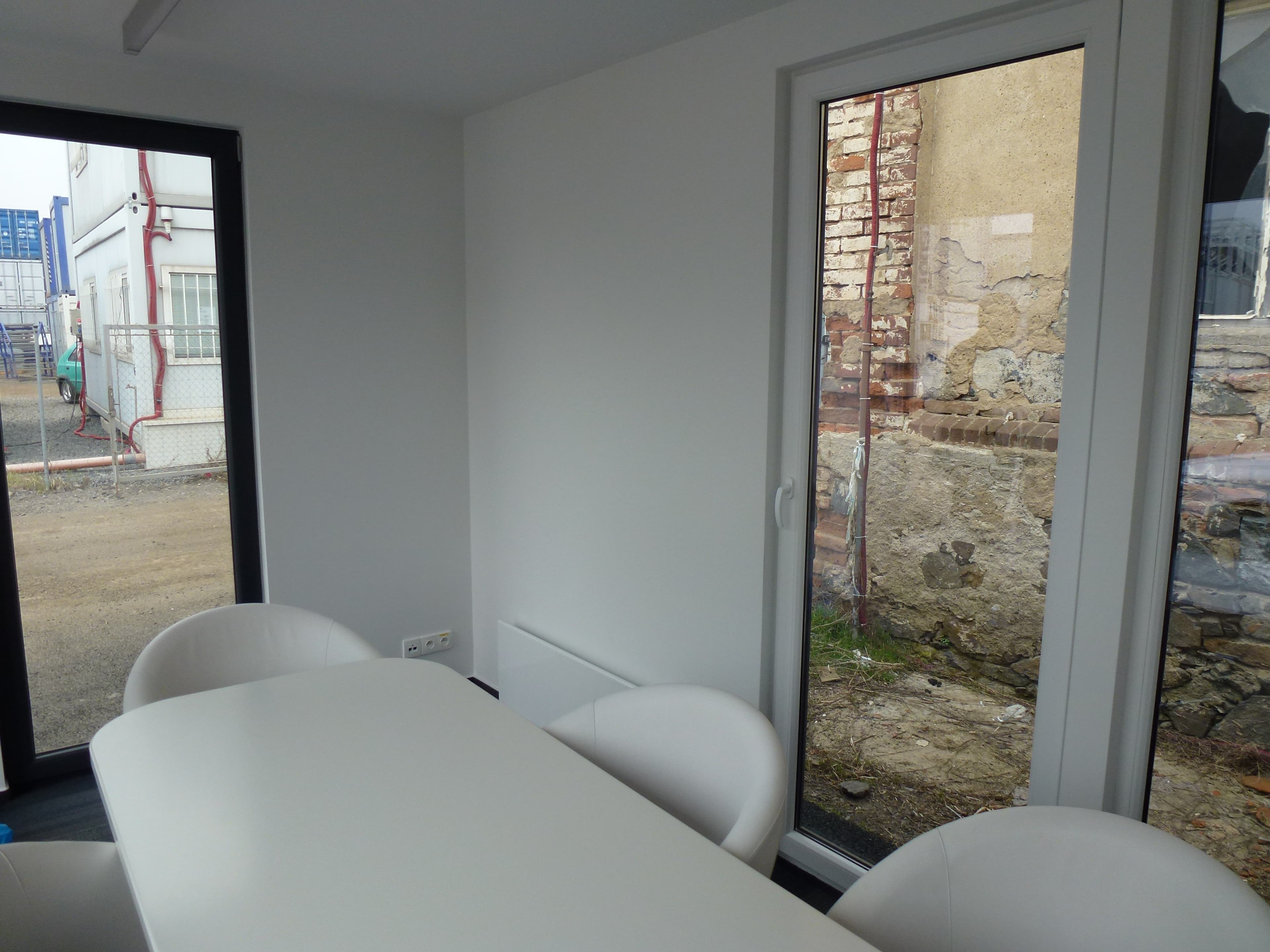 Office Container — Workspace